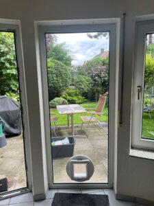 Katzenklappe für Tür Voll-Glas Garten